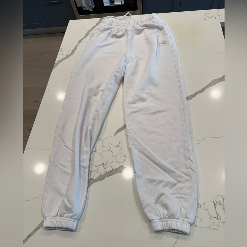 Alo Accolade Sweatpants - White